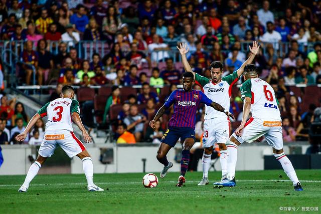 杨鸣谈新老交替：人才引进方面不如发达地区